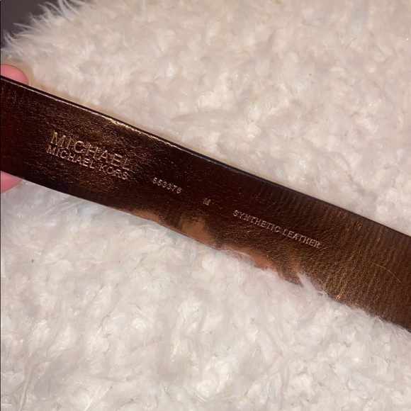 Michael Kors belt - Picture 2 of 3